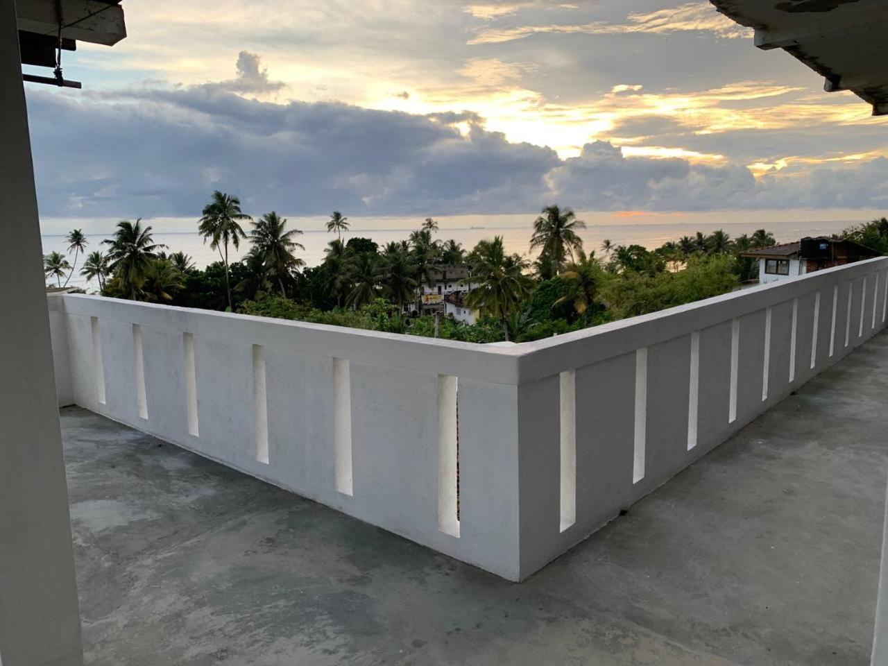 Arcadia Ocean View Apartment Unawatuna Exterior photo